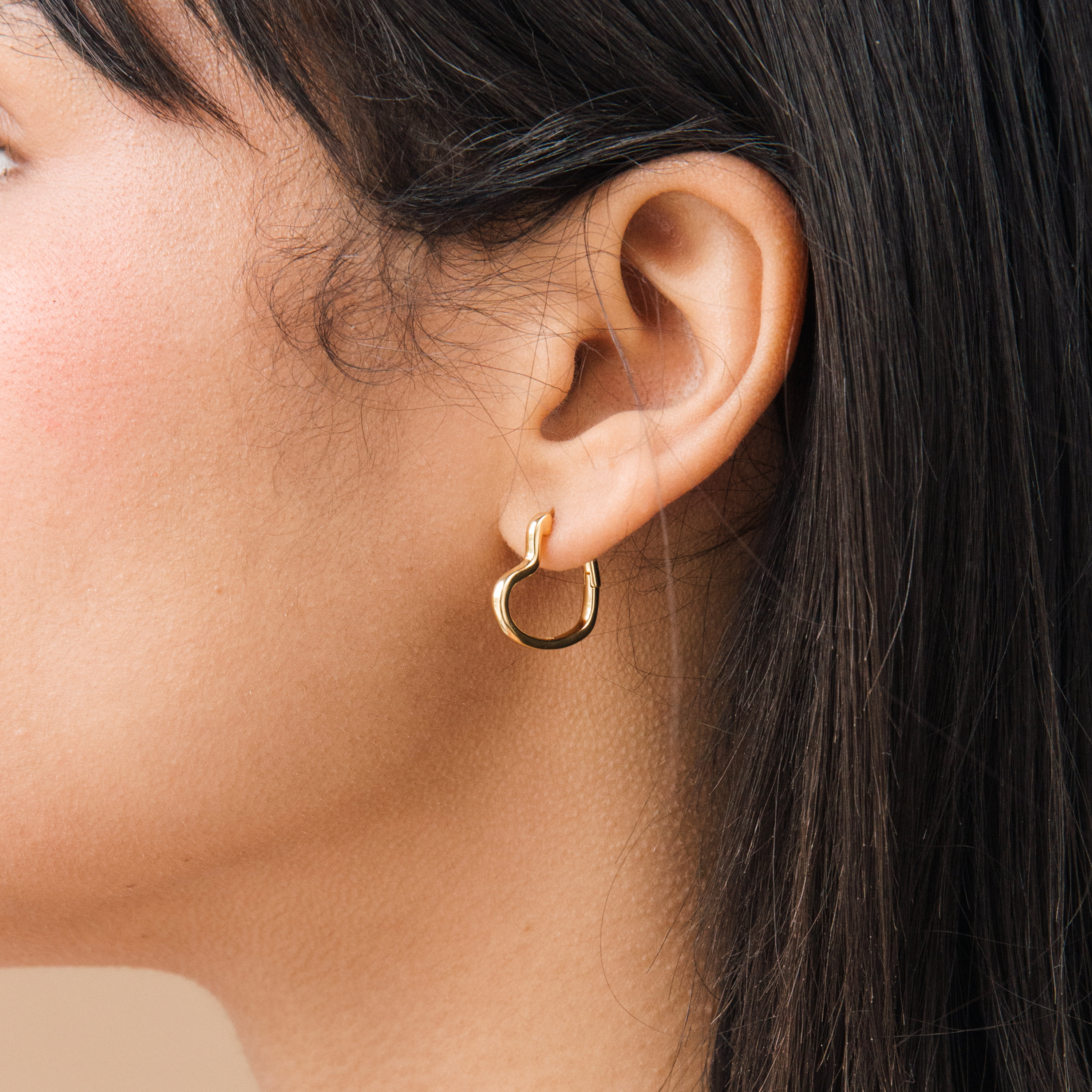 Heart Hoops by Caitlyn Minimalist • Gold Heart Hoop Earrings • Minimalist Earrings • Perfect Gift for Her • Gifts for Women • ER105