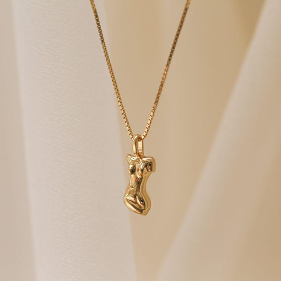 Body Pendant Necklace by CaitlynMinimalist • Silhouette Necklace • Women Empowerment Jewelry • Best Friend Gift • NR064