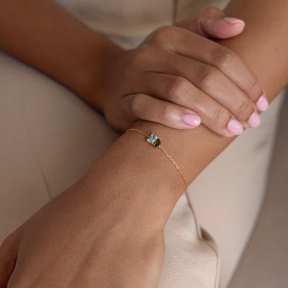 Toi et Moi Birthstone Bracelet by Caitlyn Minimalist • Custom Emerald & Pear Cut Mothers Bracelet • Gemstone Jewelry • Gift for Mom • BM67