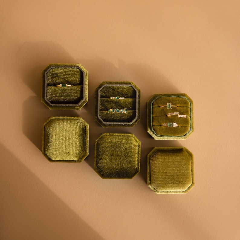 Portagioie quadrato in velluto di Caitlyn Minimalist Scatola per anelli a 1, 2 e 3 slot, perfetta per un anello di fidanzamento Scatola per proposte Regalo per la fidanzata immagine 8
