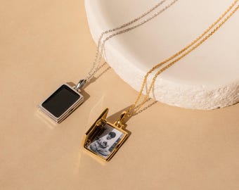 Black Locket Necklace by Caitlyn Minimalist • Gold Pendant Necklace • Vintage Inspired Picture Necklace • Birthday Gift for Mom • NR119