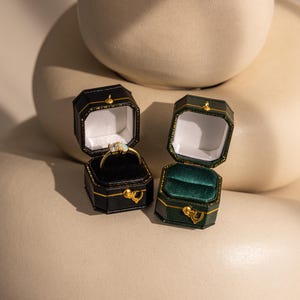 Leather Ring Box by Caitlyn Minimalist • Vintage Engagement Ring Holder • Accented Black & Dark Green Jewelry Case • Girlfriend Gift • XR151