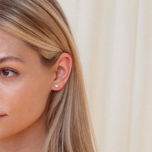 Baguette Diamond Earrings by Caitlyn Minimalist Trending Baguette Studs Perfect Second Piercing Earrings Bridesmaid Gifts ER039 画像 4