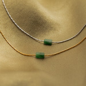 Zierliche Jade-Halskette von Caitlyn Minimalist Winzige Jade-Halskette Grüner Edelstein-Schmuck Geschenk für Sie NR150 JADE