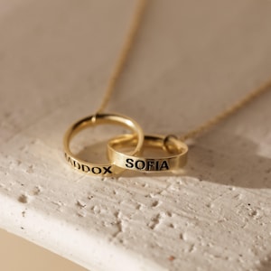 Engraved Interlocking Circles Necklace by Caitlyn Minimalist • Couples Necklace • Personalized Anniversary Gift • Husband Gift • NM102F30
