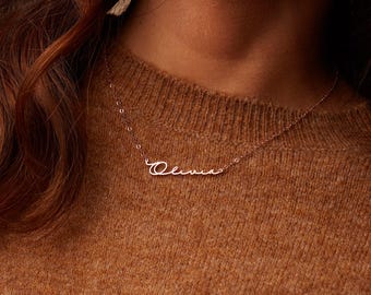 Perfect Gift for Her • Minimalist Name Necklace by CaitlynMinimalist in Sterling Silver & Gold • Accessories for Mom • NH02F66