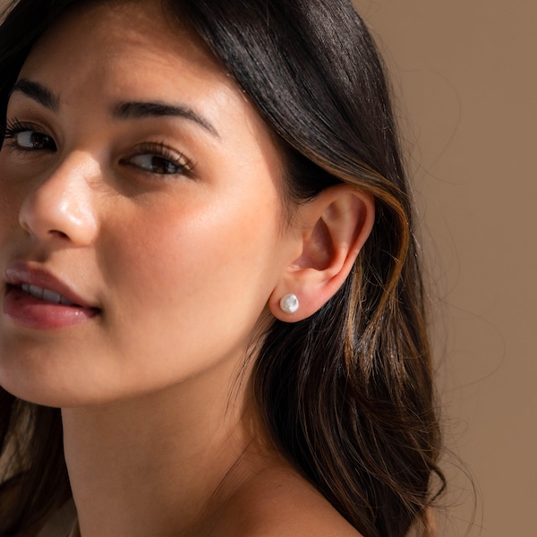 Freshwater Pearl Studs by Caitlyn Minimalist • Dainty Pearl Gemstone Earrings • Everyday Minimalist Pearl Jewelry • Gift for Mom • ER472