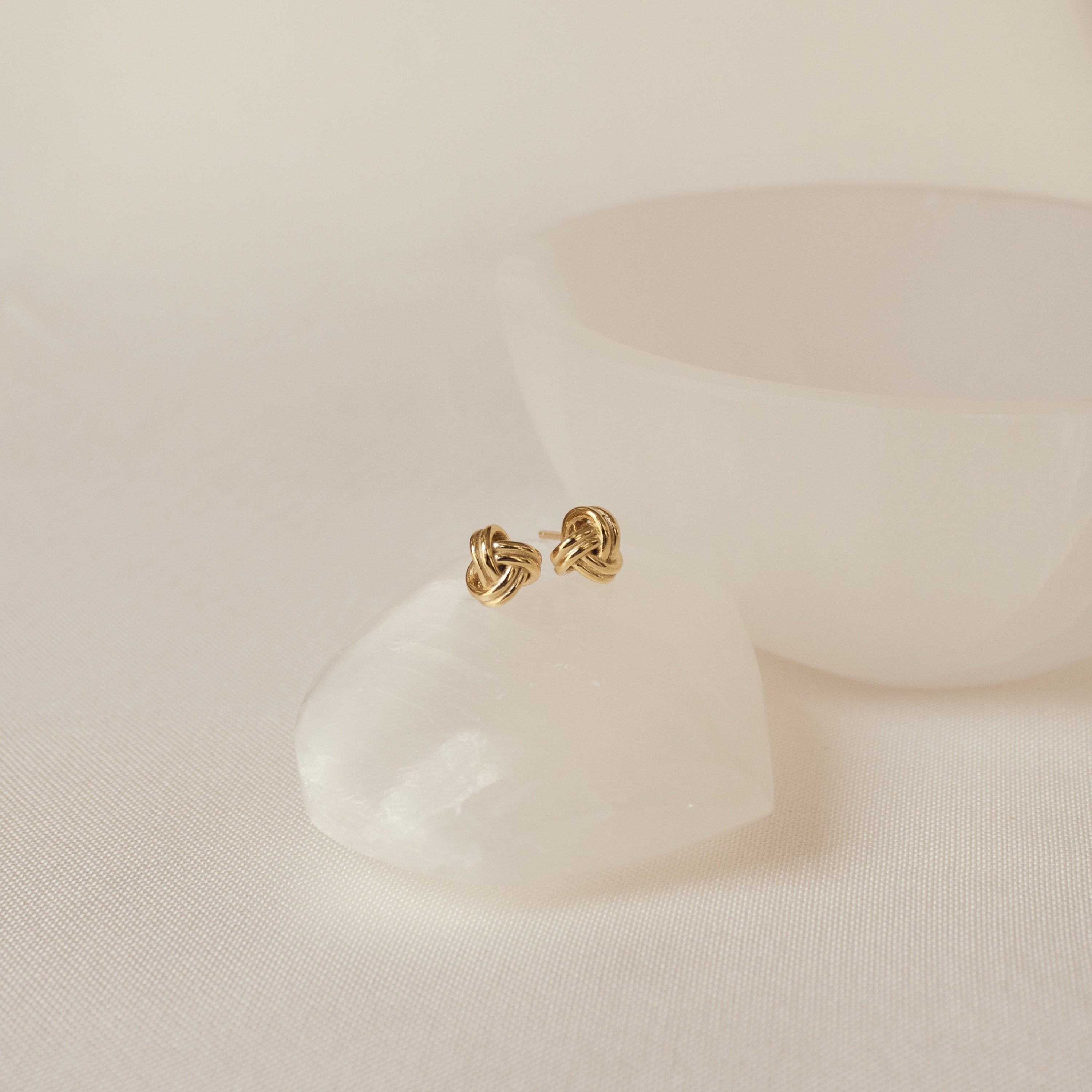 Love Knot Earrings • Dainty Stud Earrings • Minimalist Knot Earrings in Gold and Sterling Silver • Gift for Her • Bridesmaid Gifts • ER153