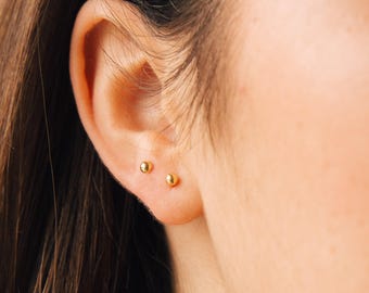 Duo Ball Earrings by Caitlyn Minimalist • Double Ball Studs • Dainty Sleeper Earrings in Gold • Minimalist Earrings • Gift for Her • ER088