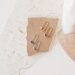 Safety Pin Earrings • Minimal Gold Safety Pin Earrings • Modern Geometric Earrings, Perfect for Your Minimalist Look • ER087
