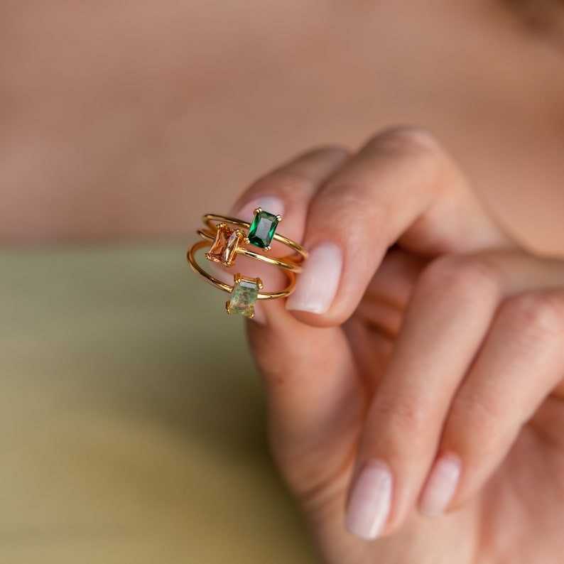 Agate Emerald Ring by Caitlyn Minimalist Green Crystal Birthstone Ring Vintage Art Deco Jewelry Promise Ring, Girlfriend Gift RR086 imagem 9