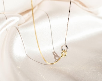 Interlocking Circles Necklace by Caitlyn Minimalist • Infinity Necklace • Dainty Mixed Metal Family Necklace • Mother Daughter Gift • NR036