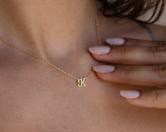 Personalized Initial Necklace by Caitlyn Minimalist • Gold Initial Jewelry • Minimalist Letter Necklace • Perfect Gift for Mom • NM54F97
