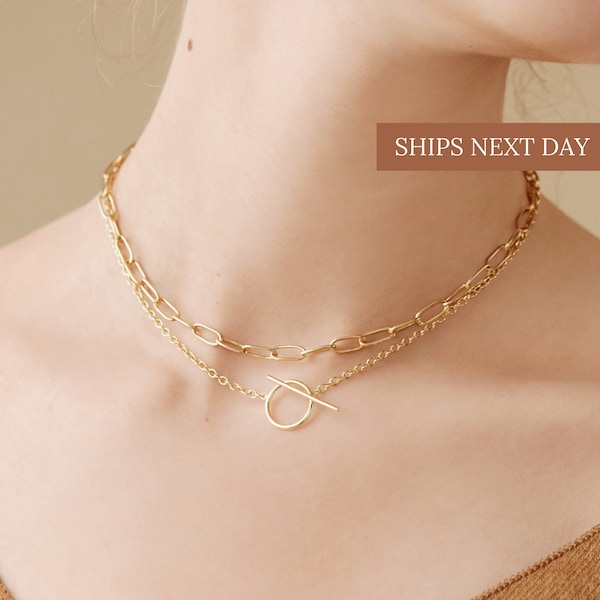 Minimalist Toggle Necklace in Gold, Sterling Silver by Caitlyn Minimalist • Perfect Layering Necklace • NR006