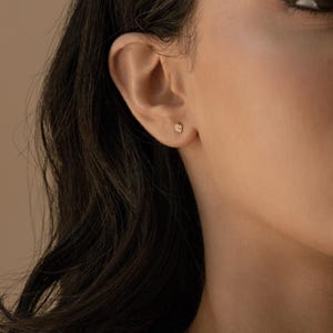 Geometric Diamond Stud Earrings by Caitlyn Minimalist • Everyday Crystal Earrings • Minimalist Jewelry • Bridesmaid Gift • ER123
