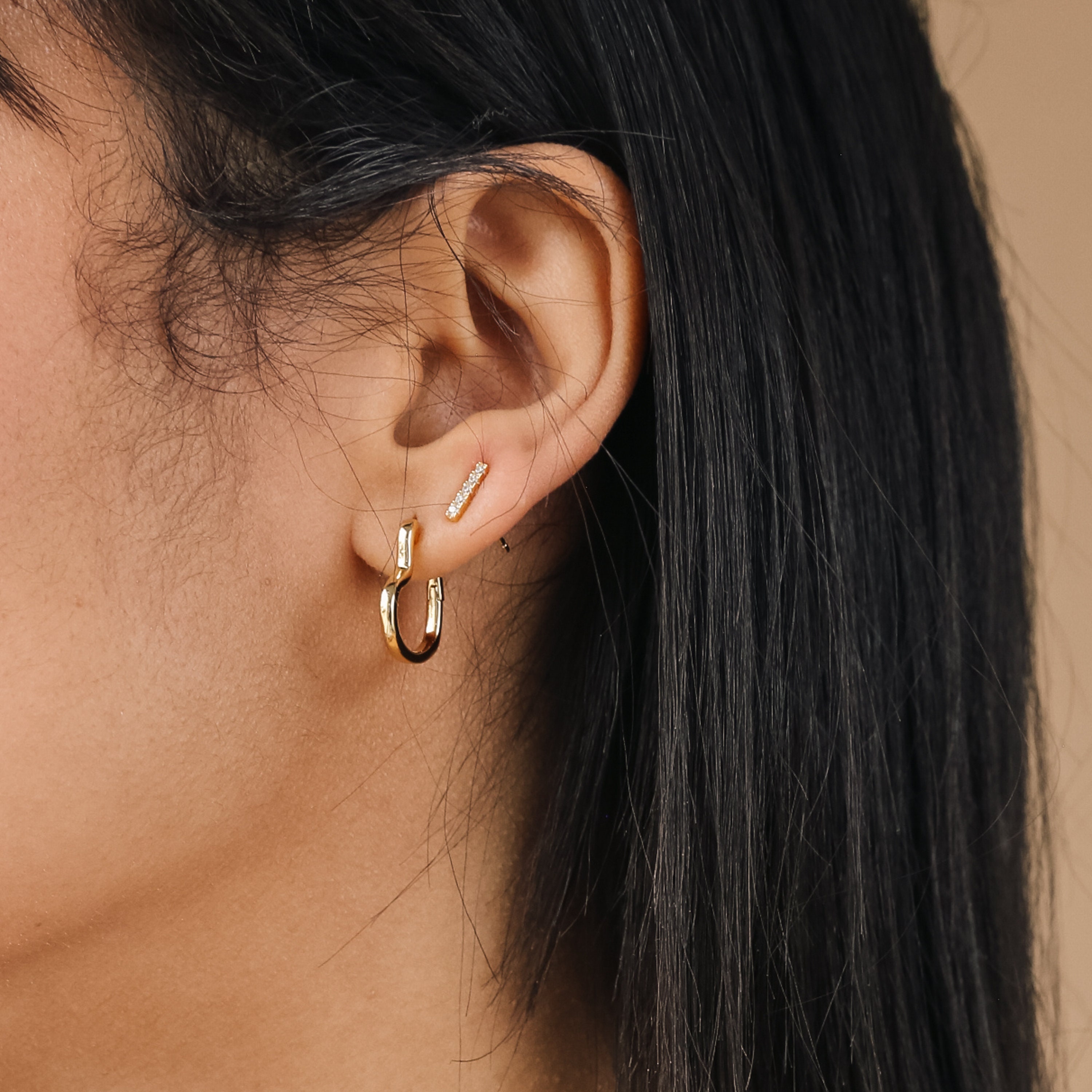Heart Hoops by Caitlyn Minimalist • Gold Heart Hoop Earrings • Minimalist Earrings • Perfect Gift for Her • Gifts for Women • ER105