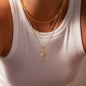 Charm de piedra natal con efecto degradado de Caitlyn Minimalist • Charm de piedra preciosa con degradado para collares • Regalo de cumpleaños • XR172