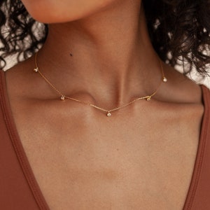 Diamond Station Halskette in Gold, Rosegold, Sterlingsilber von Caitlyn Minimalist Minimalistische Halskette Perfektes Geschenk für Sie NR015 Bild 4