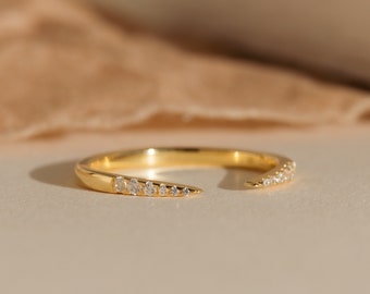 【CaitlynMinimalist】パヴェ クラシックツイストリング★国内発 Custom Duo Marquise Baguette Birthstone Ring | Caitlyn