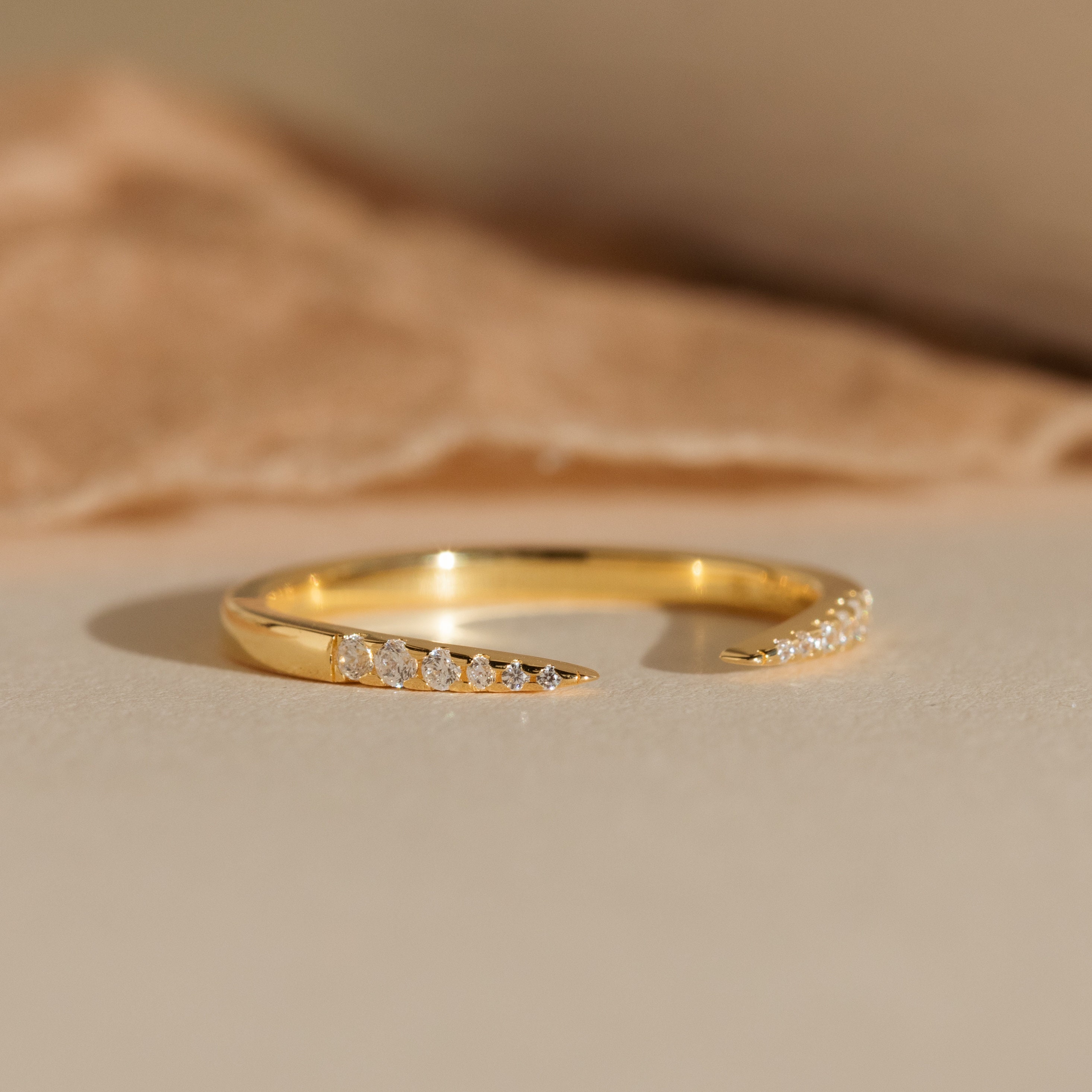 【関税・送料無料】Caitlyn Minimalist★Pave X クロス リング Caitlyn Minimalist Pave X Ring sz 6 | eBay