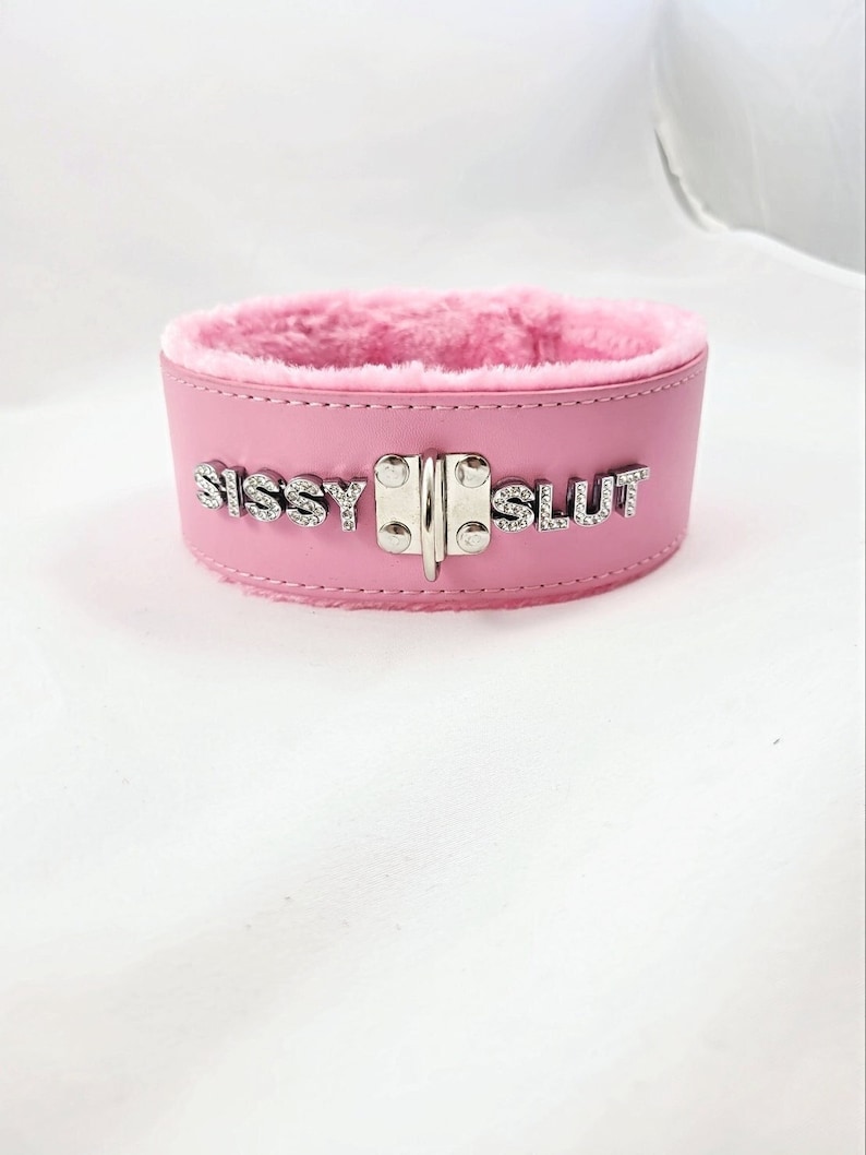 Sissy Slut collar. image 2