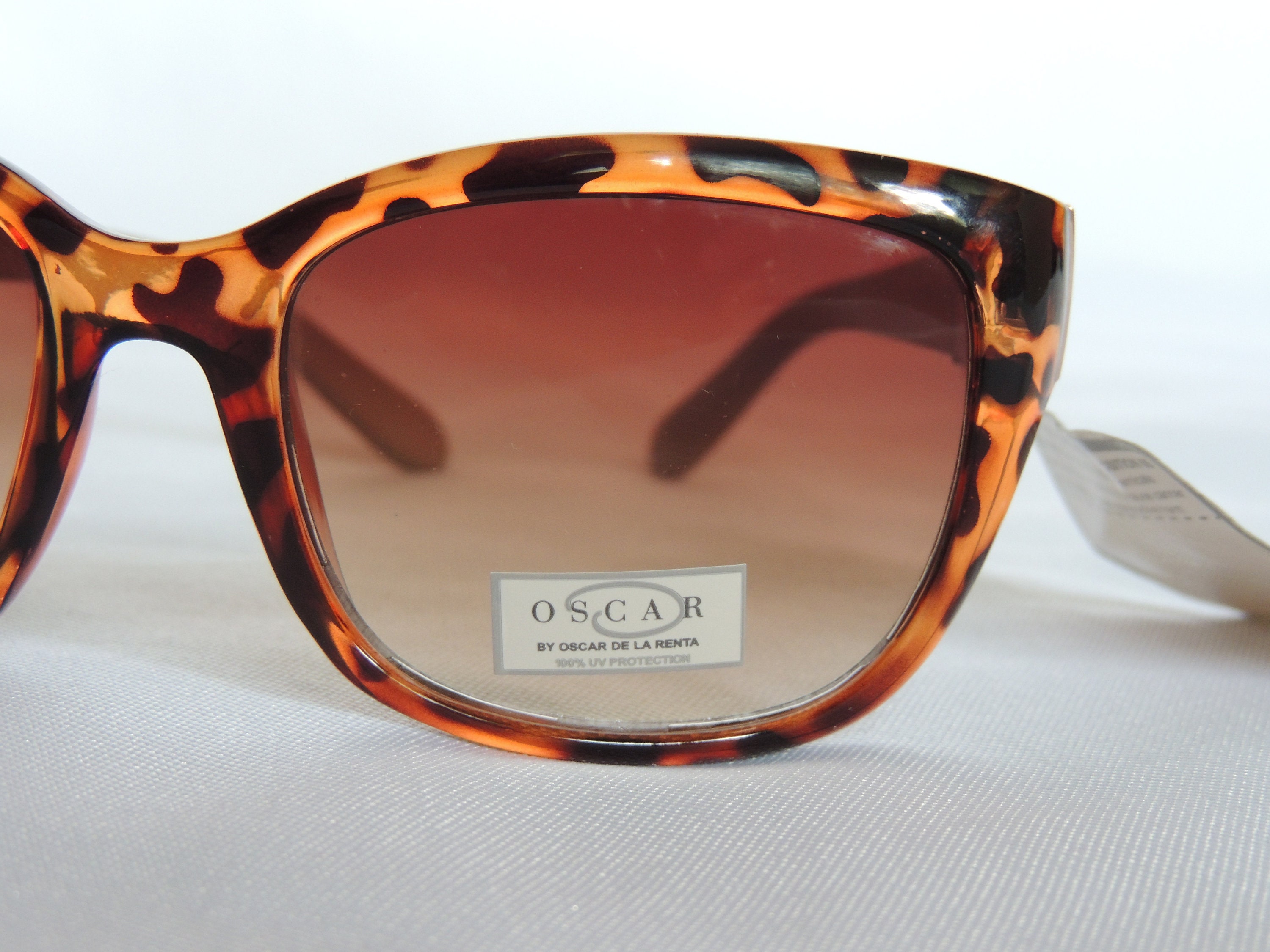 Vintage Oscar De La Renta New Old Stock Tortoise Resin 