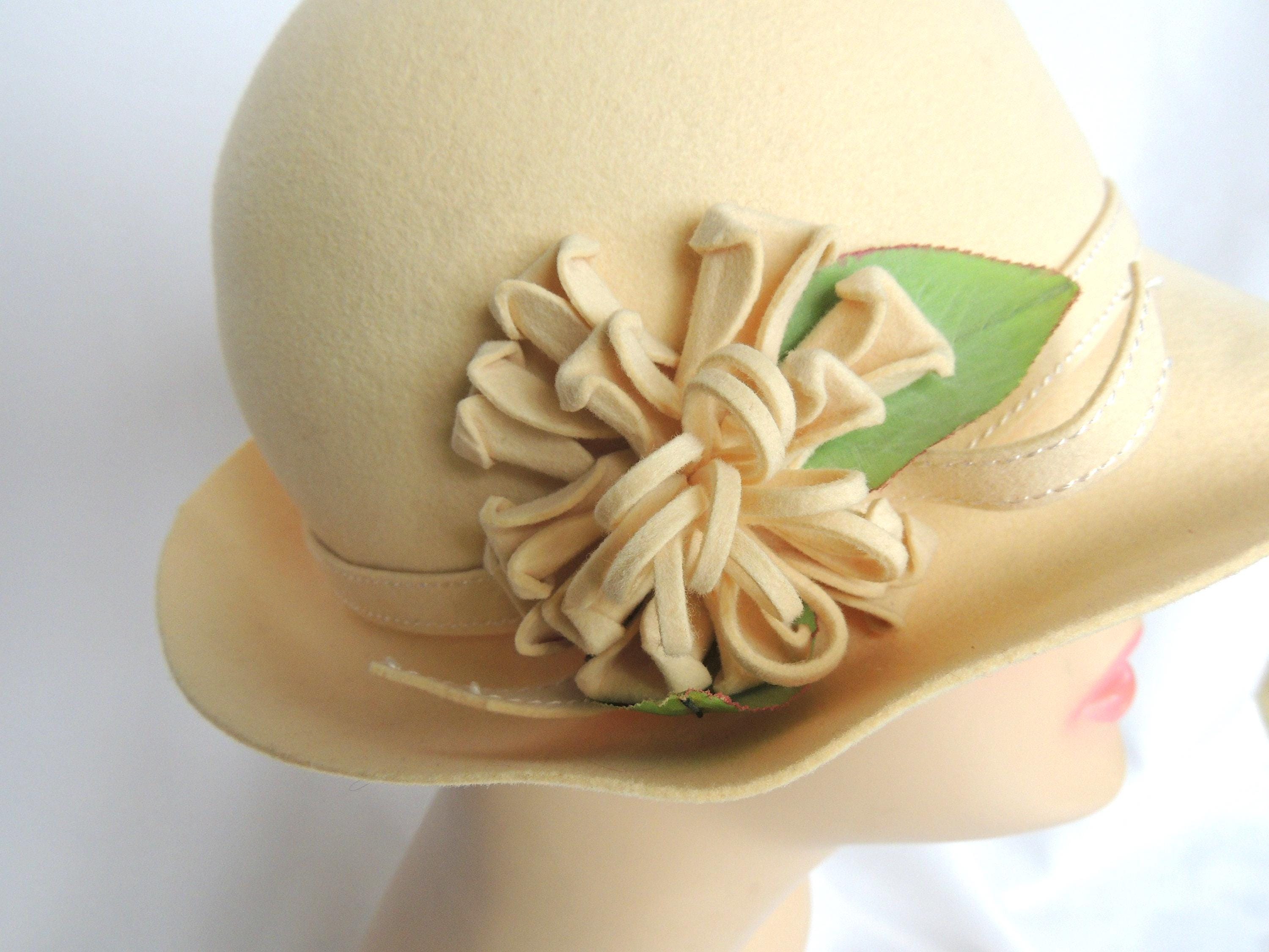 Vintage Adolfo II Ivory/off White Wool Felt Fedora/bucket  display picture 1