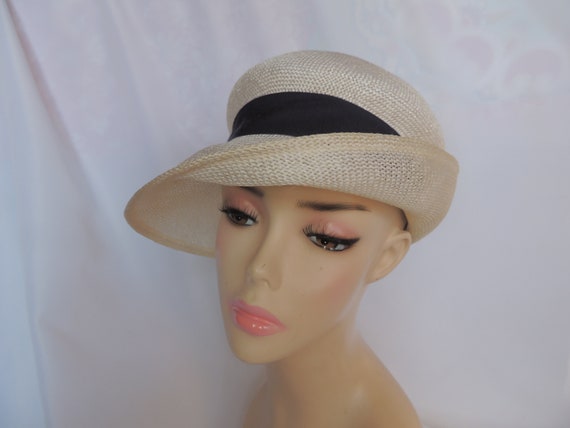 White Vintage Hat Synthetic Straw Summer Fedora H… - image 6
