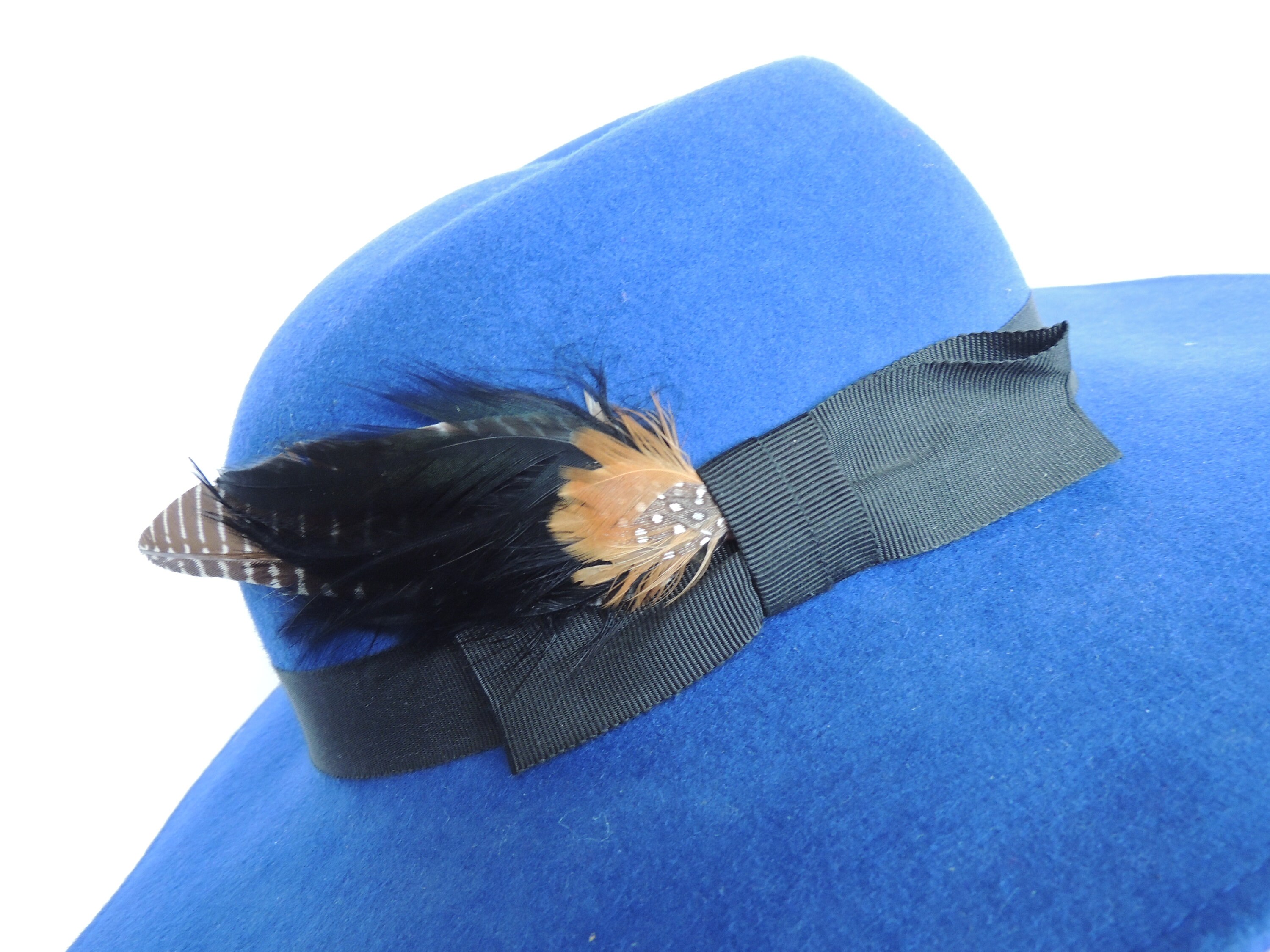 Vintage Women’s Royal Blue Felt Hat with Royal Blue Feathers and Rhinestones. Vintage Royal Blue Wool Felt Fedora Style Wide Brim Dress  main image 4