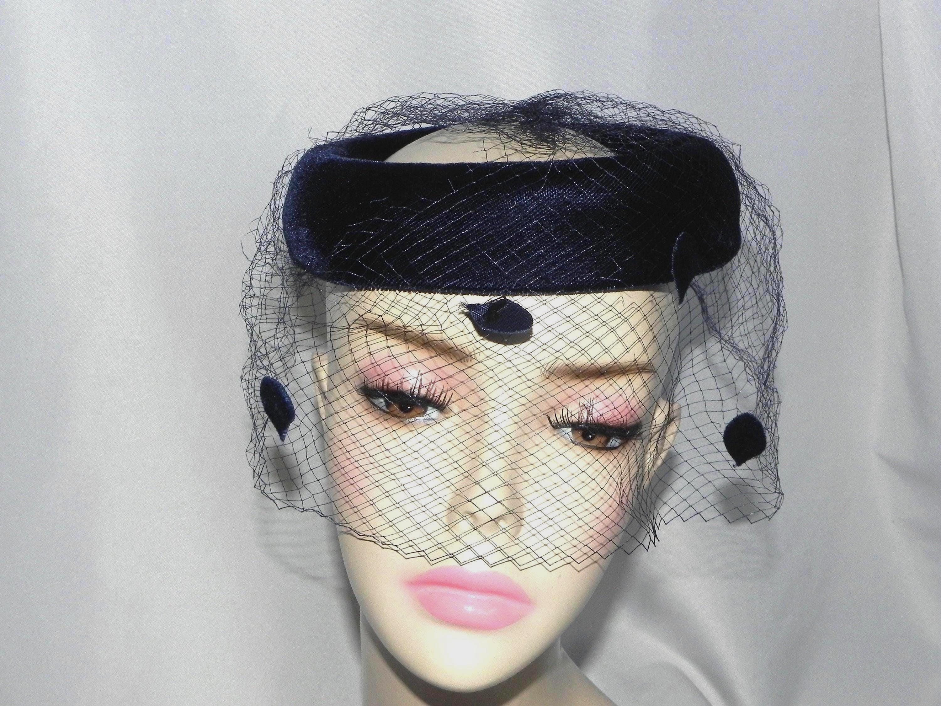 Pillbox Blue Velvet - Etsy