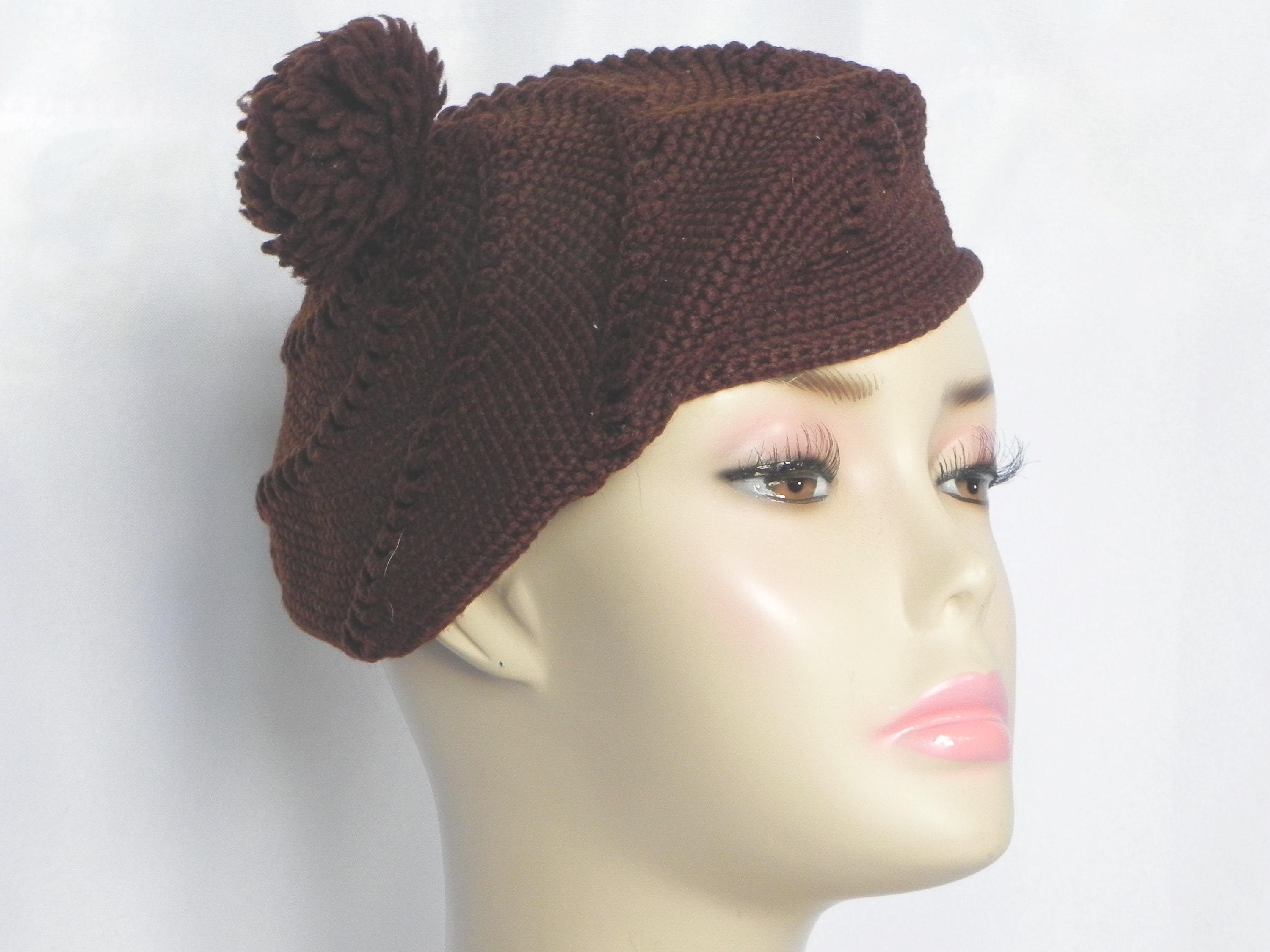 Beret Vintage 1970s Handmade Chunky Knit Pom Pom Cream Taupe Cashmere Beret with Pom Pom – Big Bag main image 2