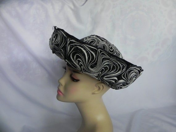 Black and White Synthetic Straw Wide Brimmed Hat … - image 3