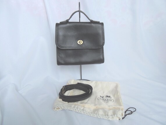 Vintage 1998 Black Coach Court Bag Black Leather Shoulder