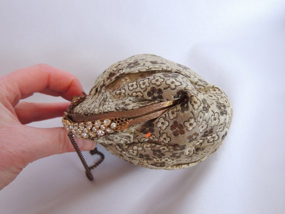 Vintage Gold and Beige Brocade Small Purse Evenin… - image 7