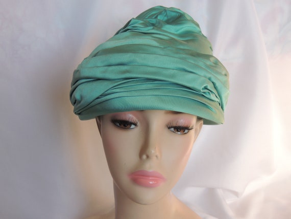 Vintage 1960's Lilly Dache Teal Crushed Satin Tur… - image 2