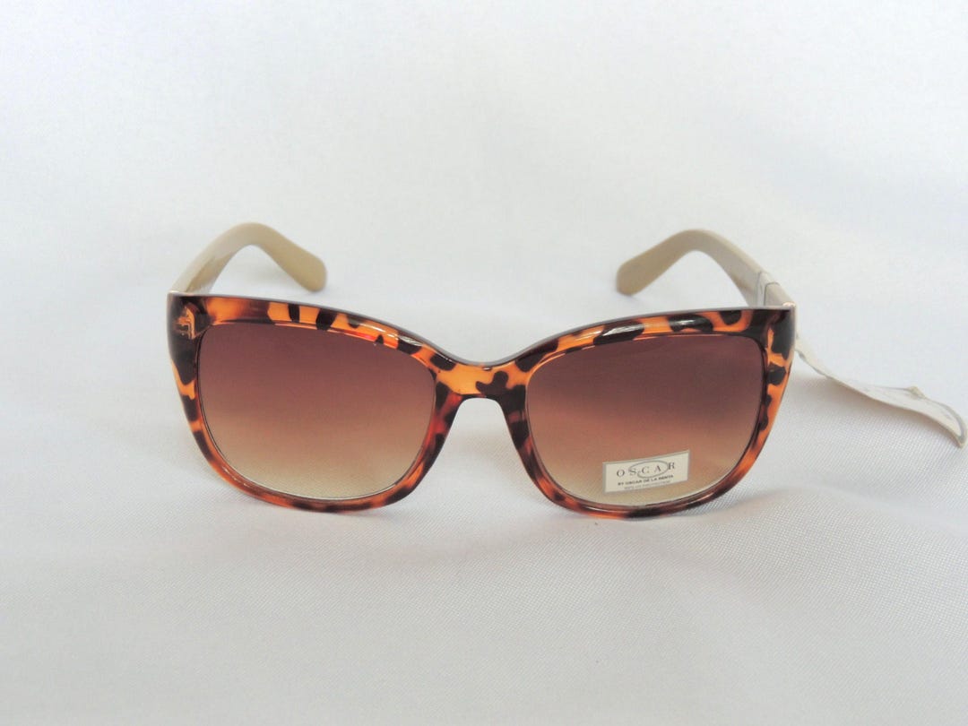 Vintage Oscar De La Renta New Old Stock Tortoise Resin  display picture 2