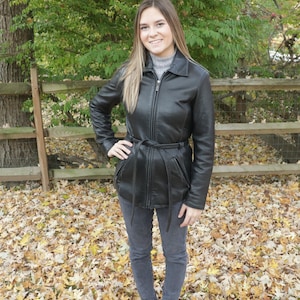 90s vintage short leather jacket （ S ） Small Vintage 90s Wilson's Cropped Black Leather Moto Biker