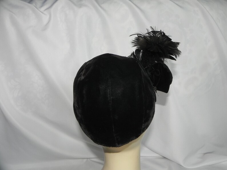 Authentic Black 1920's Cloche Hat Flapper Hat Black Velvet Hat Beanie with Black Feathers image 3