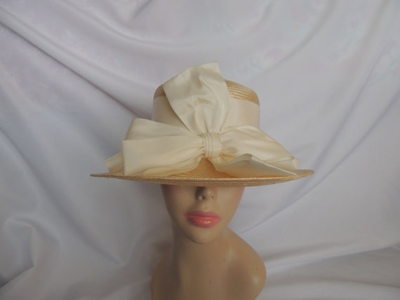 Vintage Natural Off White Straw Dress Hat Fancy H… - image 2