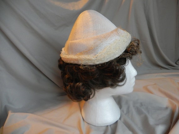 Ivory Dress Hat Church Hat Beehive Hat Cone Hat w… - image 3