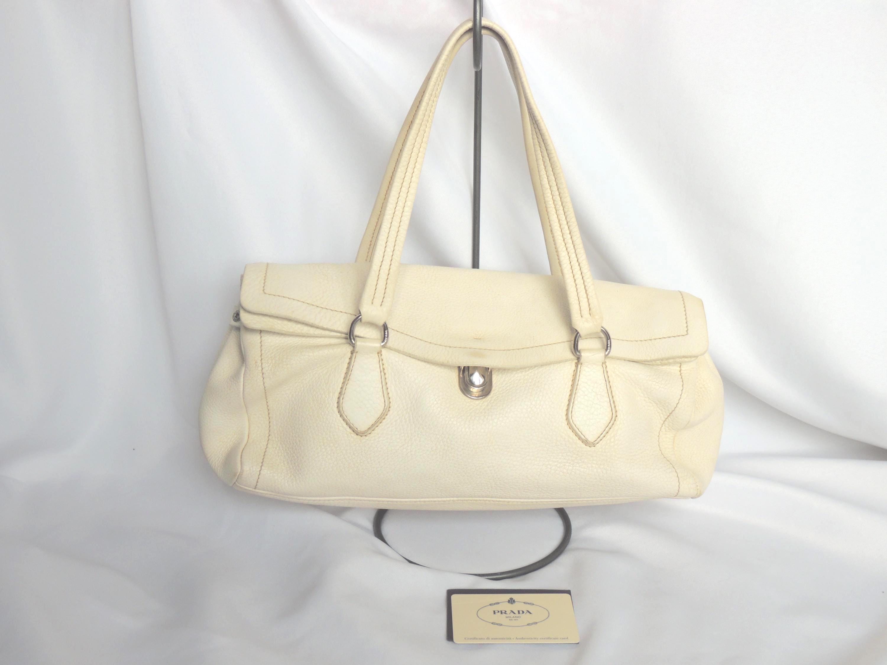 PRADA Milano Vintage Calf Bianca Prada City Calf Flap Shoulder Bag White 1670470 – FASHIONPHILE main image 2