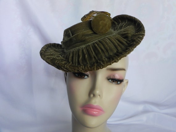 Victorian Antique Olive Green Velvet Riding Hat Dr