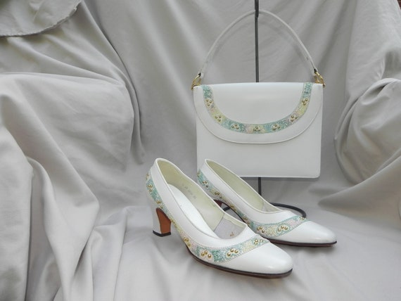 Vintage Stylecraft White Leather Handbag Purse wi… - image 1