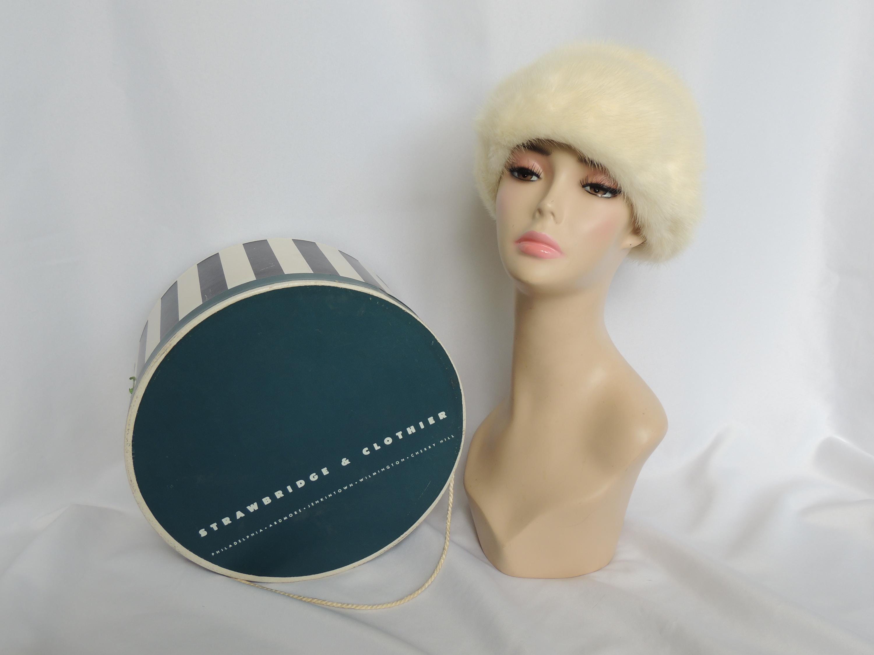 Vintage Strawbridge & Clothier Wool Cloche Hat Women main image 2