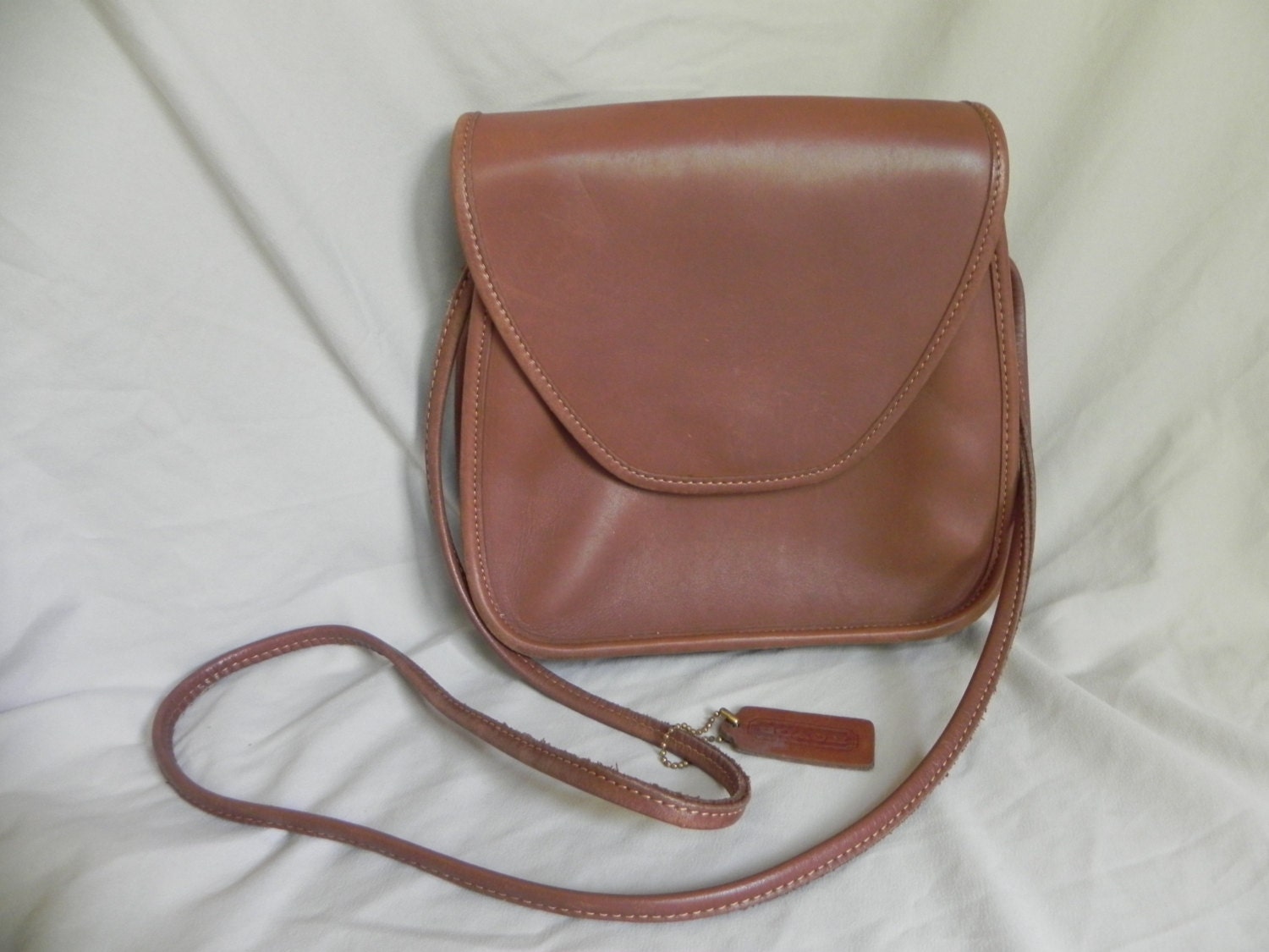 Coach Vintage Leather Lindsay Bag Purse Crossbody Messenger