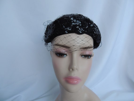 Vintage Black Sequined Pillbox Hat Evening Hat To… - image 2