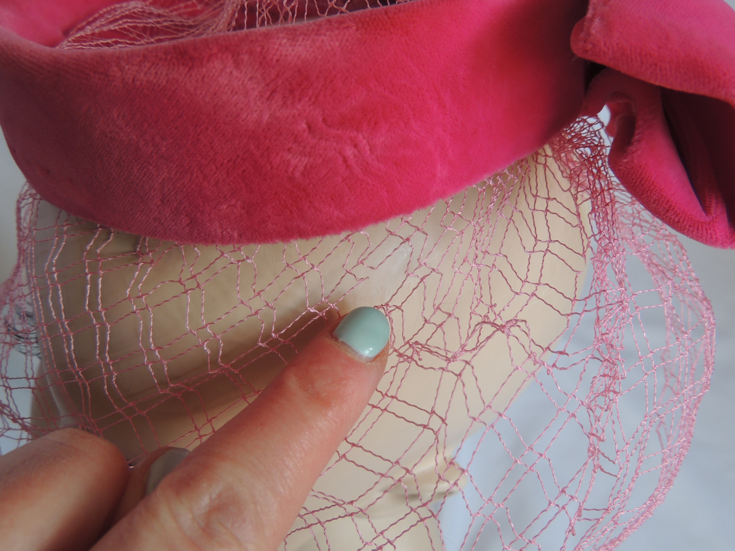Vintage Fuchsia Pink Velvet Open Pillbox/birdcage/fascinator 