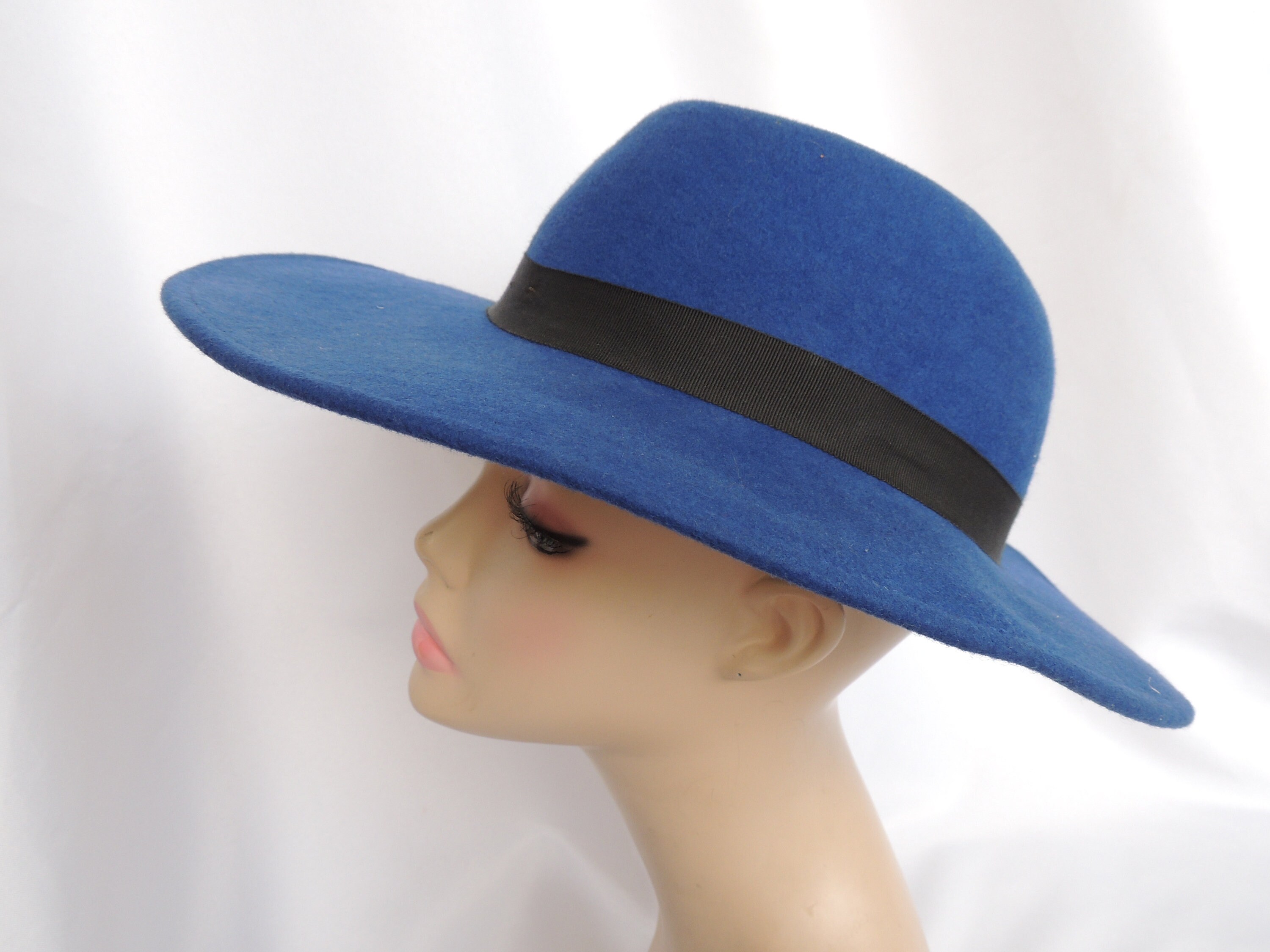 Vintage Royal Blue Wide Brim Wool‎ Felt Hat with Black Trim Occasion Formal Magik Vintage Women Ladies Wide Brim Floppy Warm Wool Blend  main image 2
