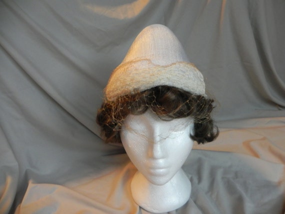 Ivory Dress Hat Church Hat Beehive Hat Cone Hat w… - image 2