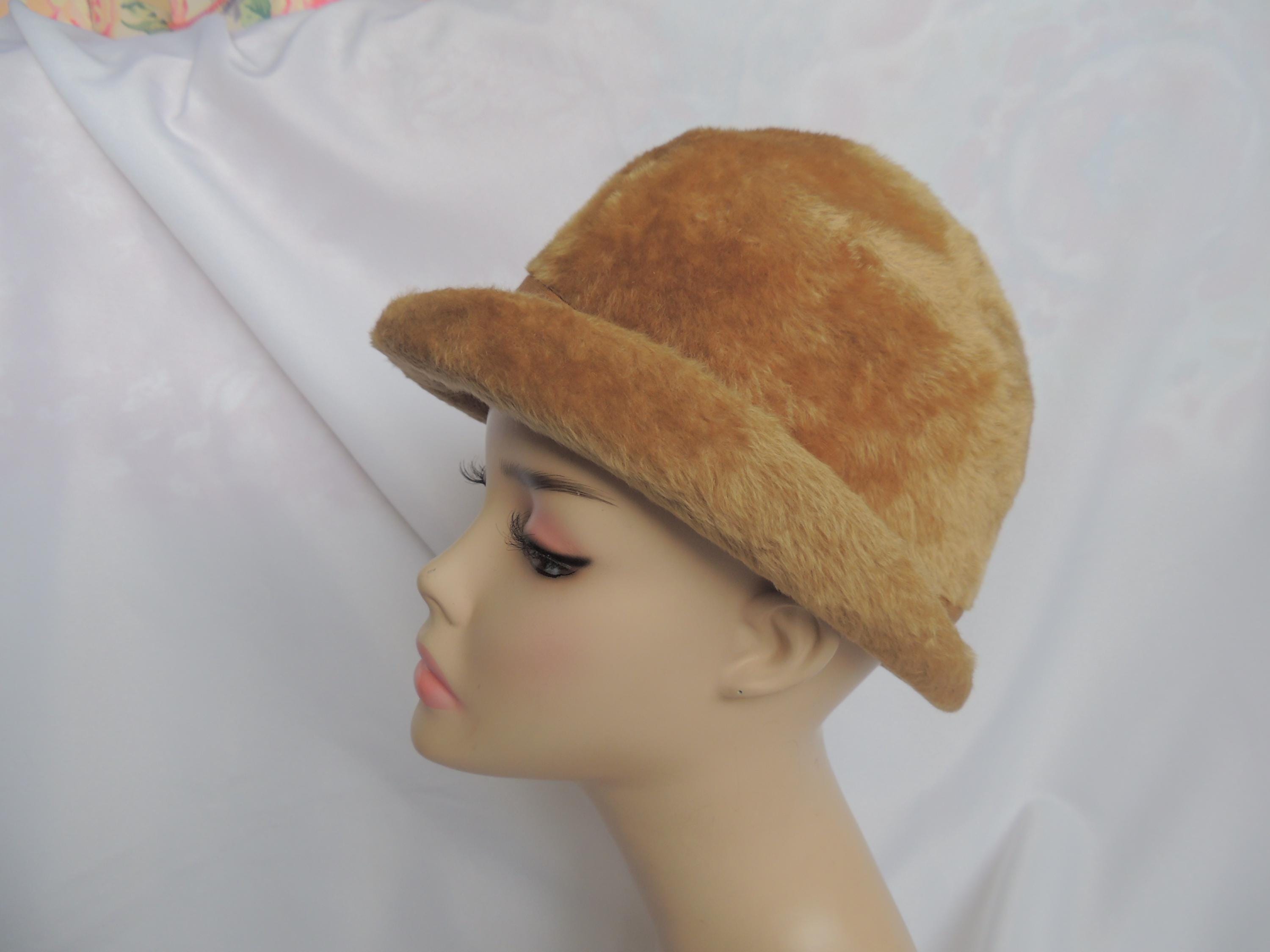 Vintage Betmar Wool Felt Cloche Hat Camel Tan Fur Pom Pom Accents 1960s 70s EUC Vintage Betmar Camel Color/tan Felted Fur Cloche Hat Dress  main image 4